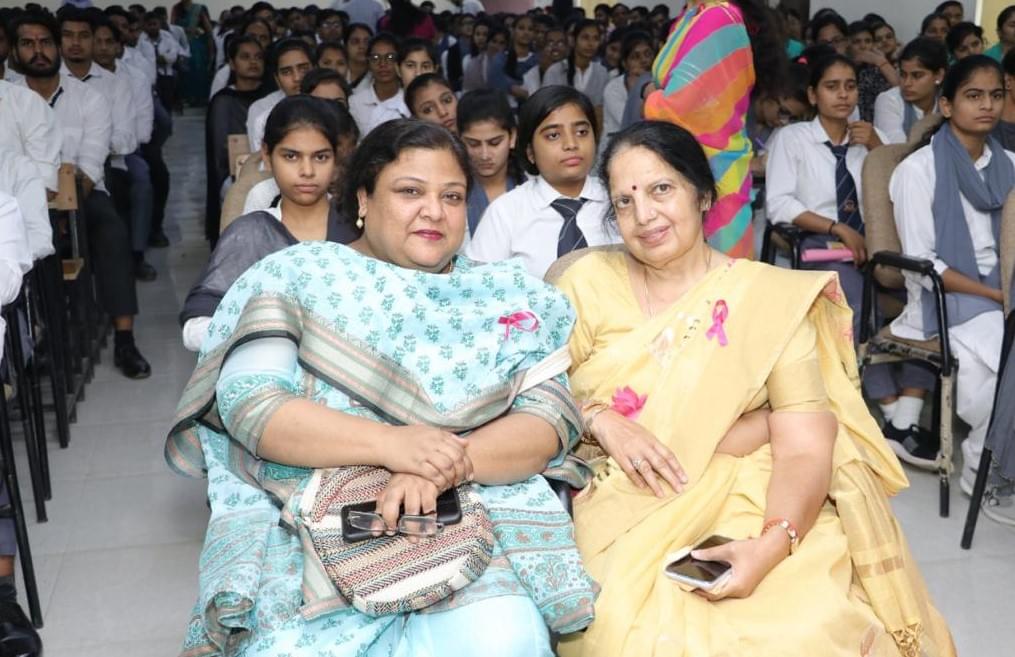 Shri Girraj Maharaj College Mathura Health Check Up photo 7